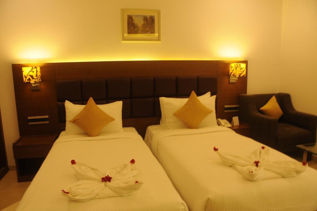 Hotel Nk Grand Park Airport Hotel Chennai Extérieur photo