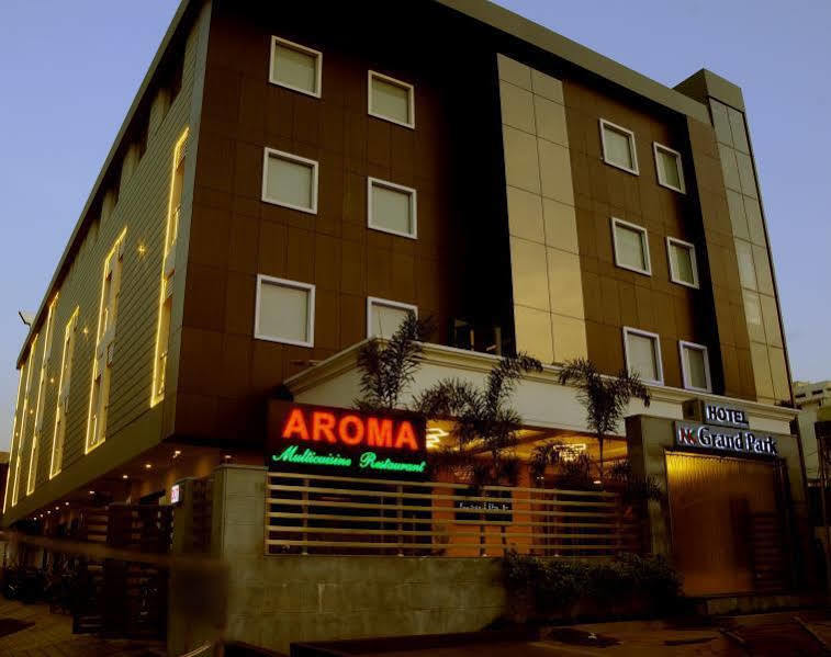 Hotel Nk Grand Park Airport Hotel Chennai Extérieur photo