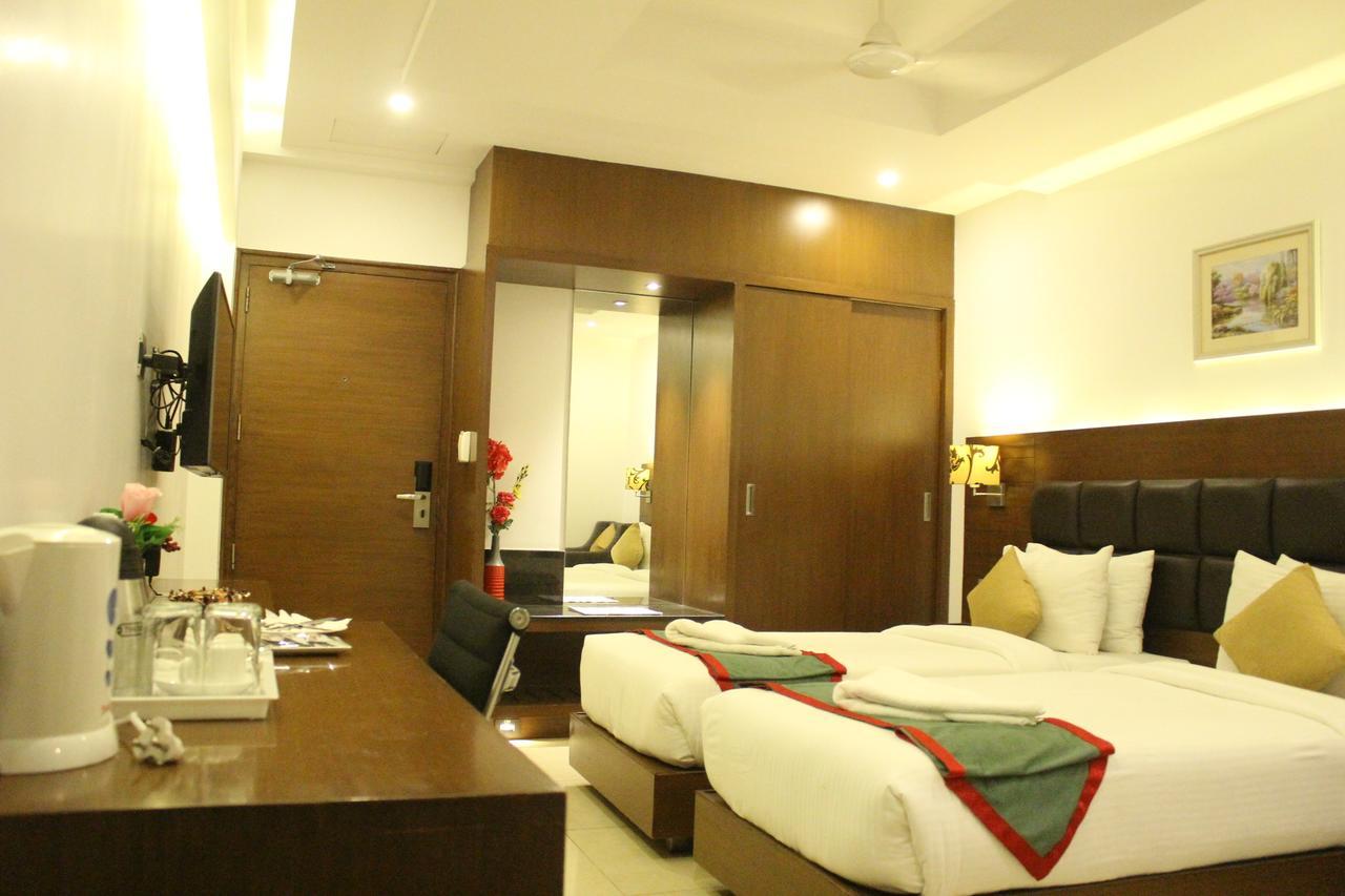Hotel Nk Grand Park Airport Hotel Chennai Extérieur photo