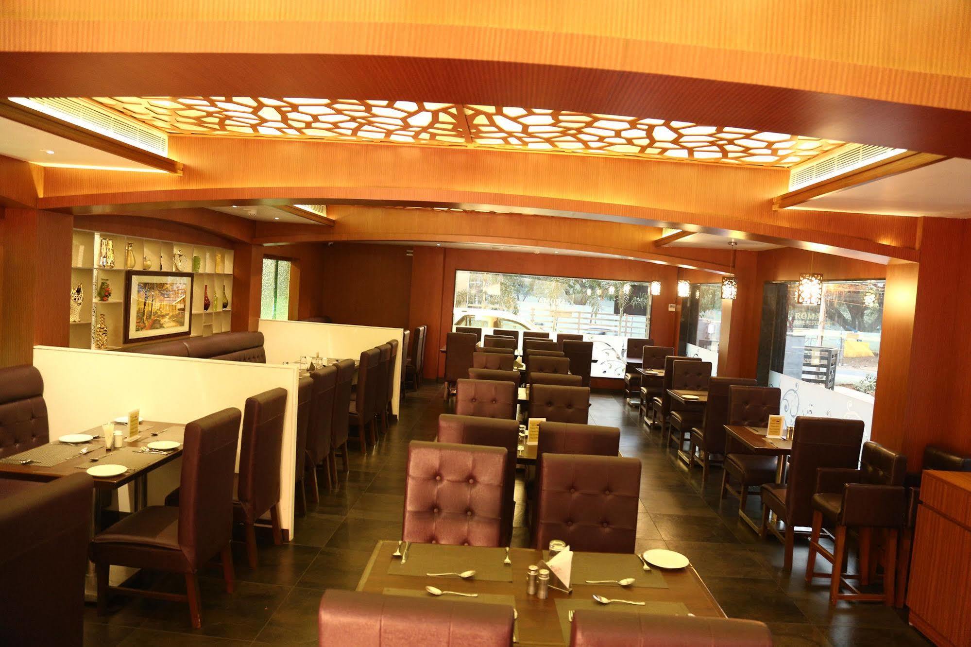 Hotel Nk Grand Park Airport Hotel Chennai Extérieur photo